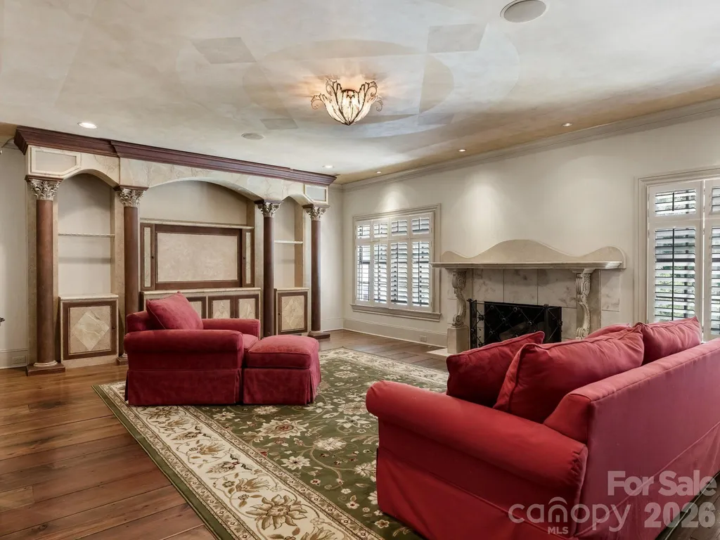 4523 Fox Brook Lane Charlotte NC 28211