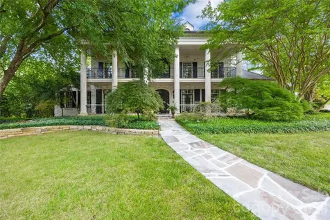 4523 Fox Brook Lane Charlotte NC 28211