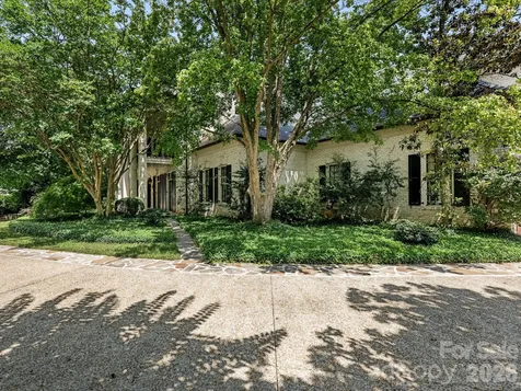 4523 Fox Brook Lane Charlotte NC 28211
