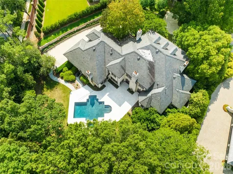4523 Fox Brook Lane Charlotte NC 28211