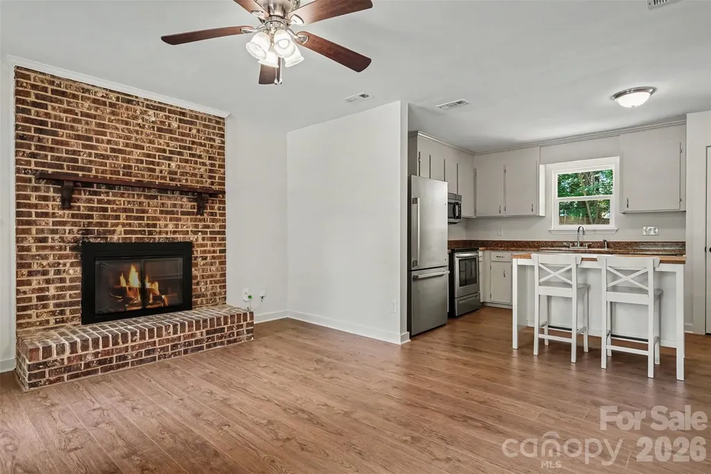 5301 Great Wagon Road Charlotte NC 28215