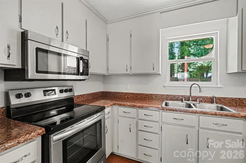 5301 Great Wagon Road Charlotte NC 28215