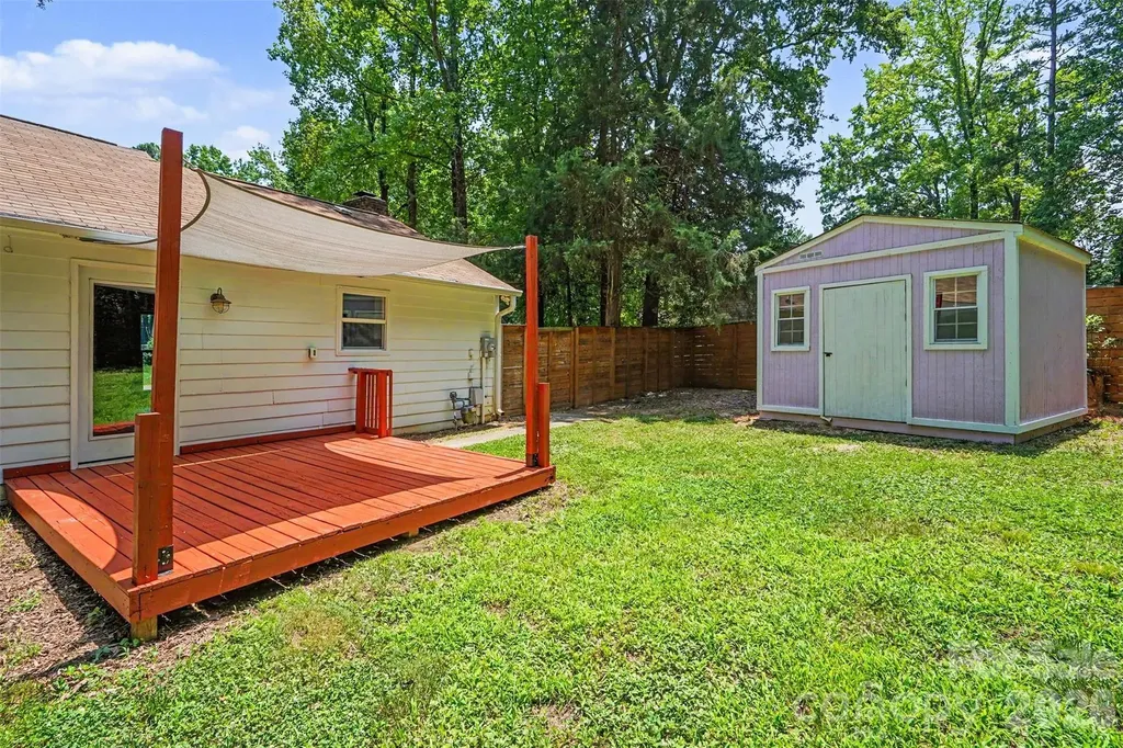 5301 Great Wagon Road Charlotte NC 28215