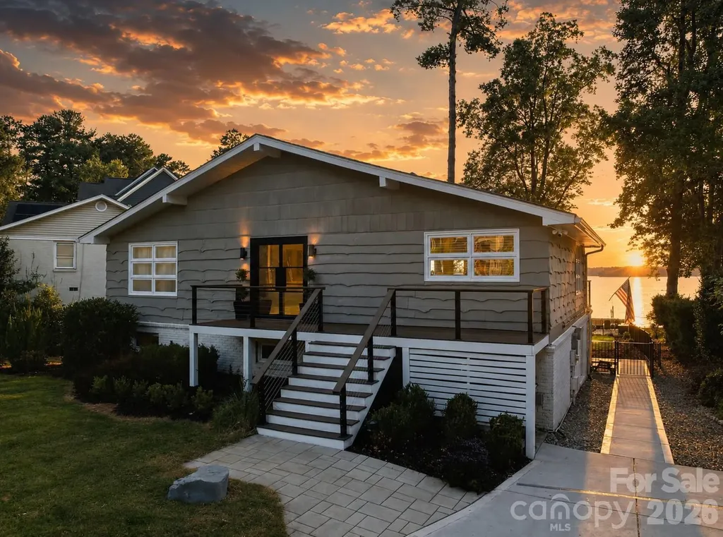 21101 Island Forest Drive Cornelius NC 28031