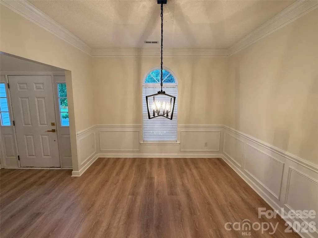 1958 Wilrose Place Matthews NC 28105