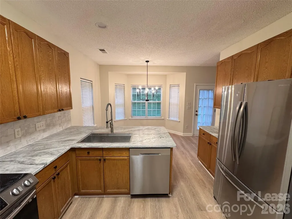 1958 Wilrose Place Matthews NC 28105