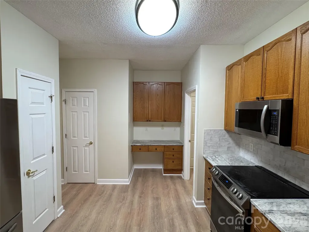 1958 Wilrose Place Matthews NC 28105