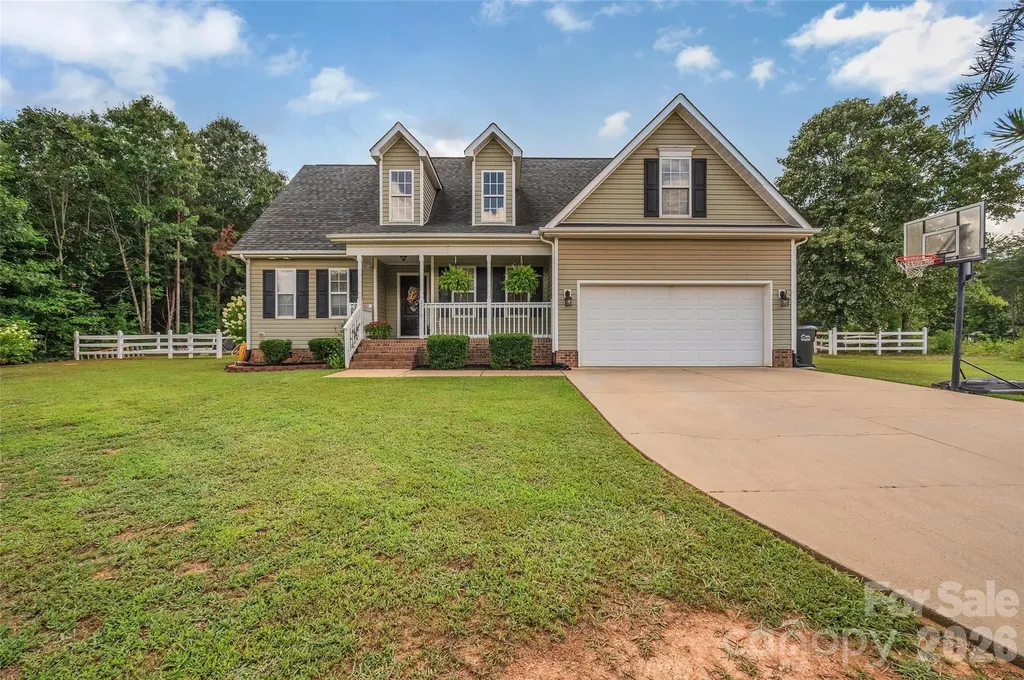 2114 Pinnacle View Drive Kings Mountain NC 28086