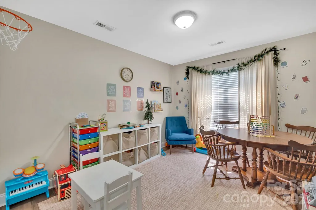2114 Pinnacle View Drive Kings Mountain NC 28086