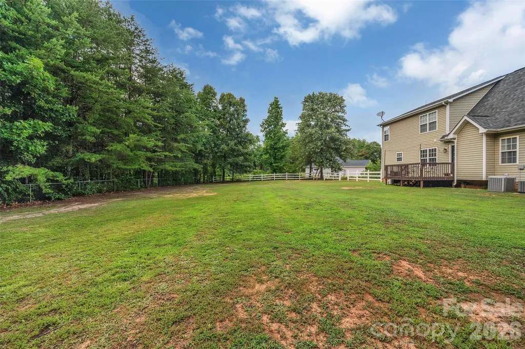 2114 Pinnacle View Drive Kings Mountain NC 28086