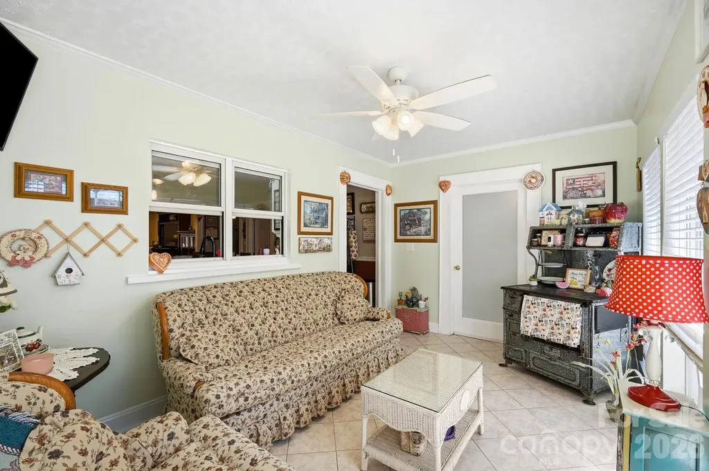 313 Elwood Street Kannapolis NC 28081