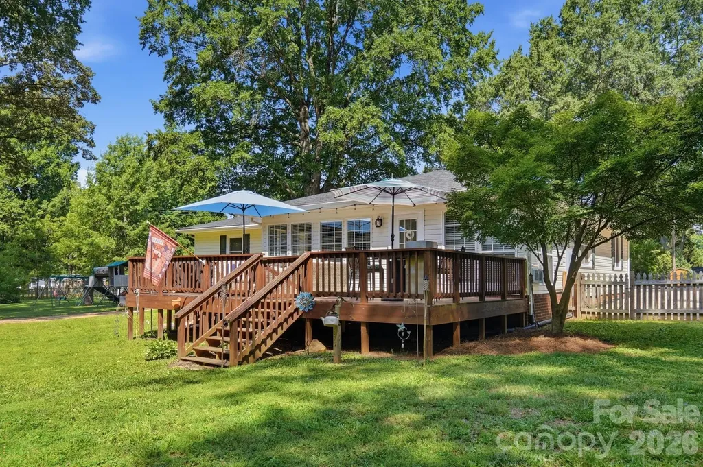 313 Elwood Street Kannapolis NC 28081