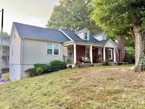448 6th Street NW Taylorsville NC 28681
