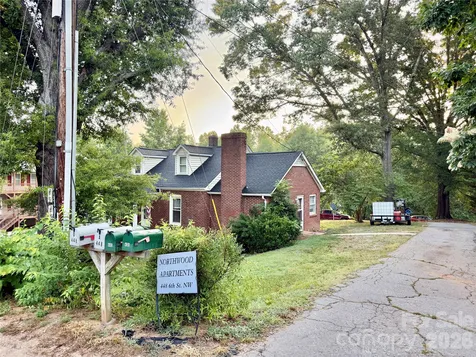 448 6th Street NW Taylorsville NC 28681
