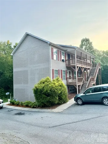 448 6th Street NW Taylorsville NC 28681