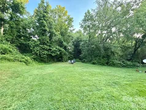448 6th Street NW Taylorsville NC 28681