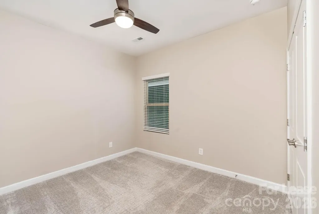 8528 Pennegrove Circle Charlotte NC 28214