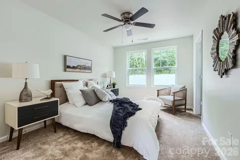 1614 Ct Brooks Circle Charlotte NC 28212