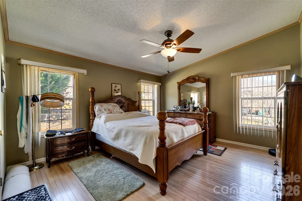 7581 Hwy 441 Highway S Sylva NC 28779