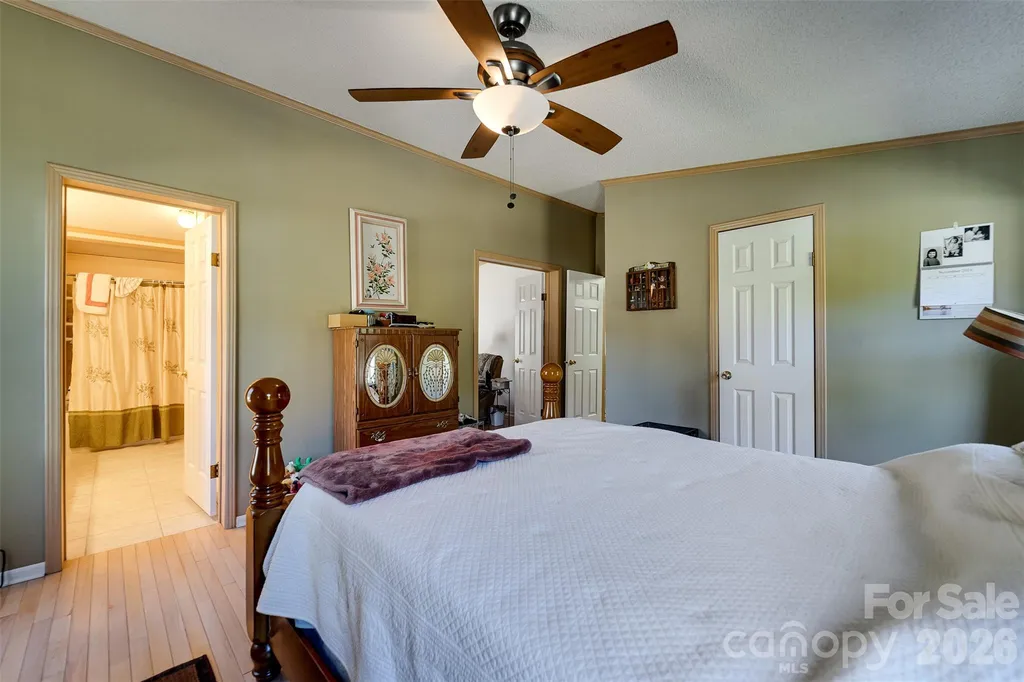 7581 Hwy 441 Highway S Sylva NC 28779