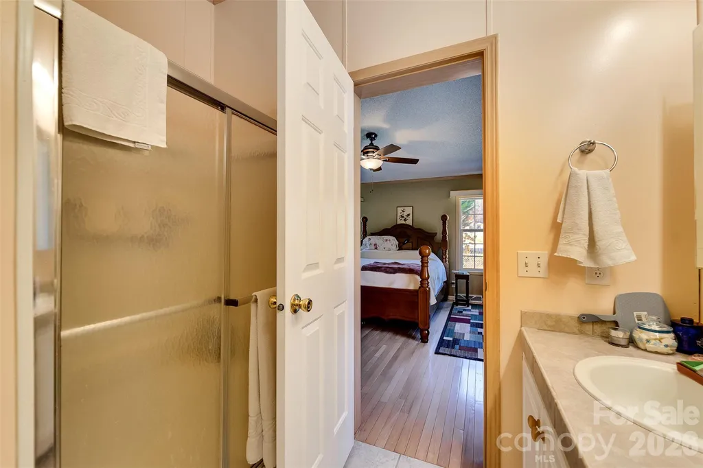7581 Hwy 441 Highway S Sylva NC 28779