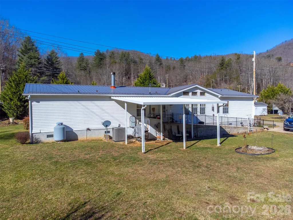 7581 Hwy 441 Highway S Sylva NC 28779