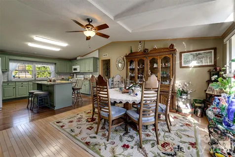 7581 Hwy 441 Highway S Sylva NC 28779
