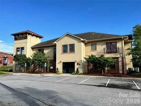 421 S Church Street Hendersonville NC 28792