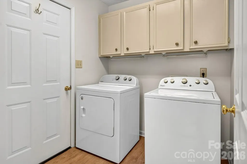1425 Farmington Hills Drive Conover NC 28613