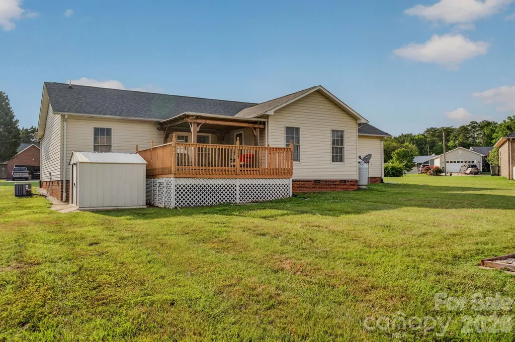1425 Farmington Hills Drive Conover NC 28613
