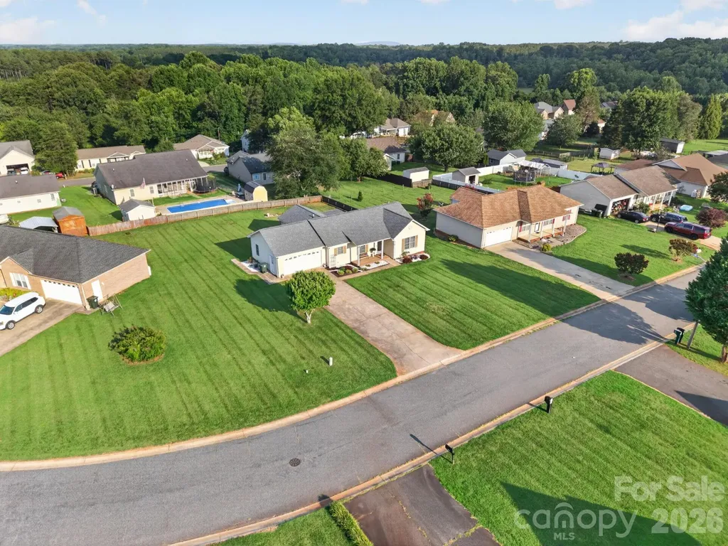 1425 Farmington Hills Drive Conover NC 28613