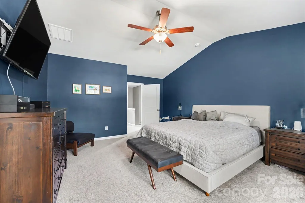 2007 Karen Woods Lane Charlotte NC 28216
