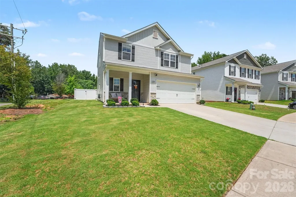 2007 Karen Woods Lane Charlotte NC 28216