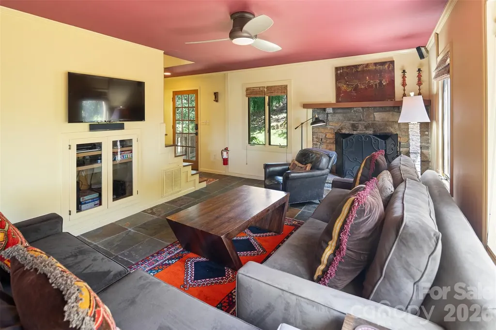 324 Celestial Drive Blowing Rock NC 28605