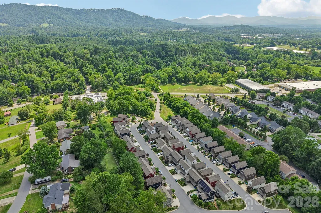 76 Wheeler Road Weaverville NC 28787