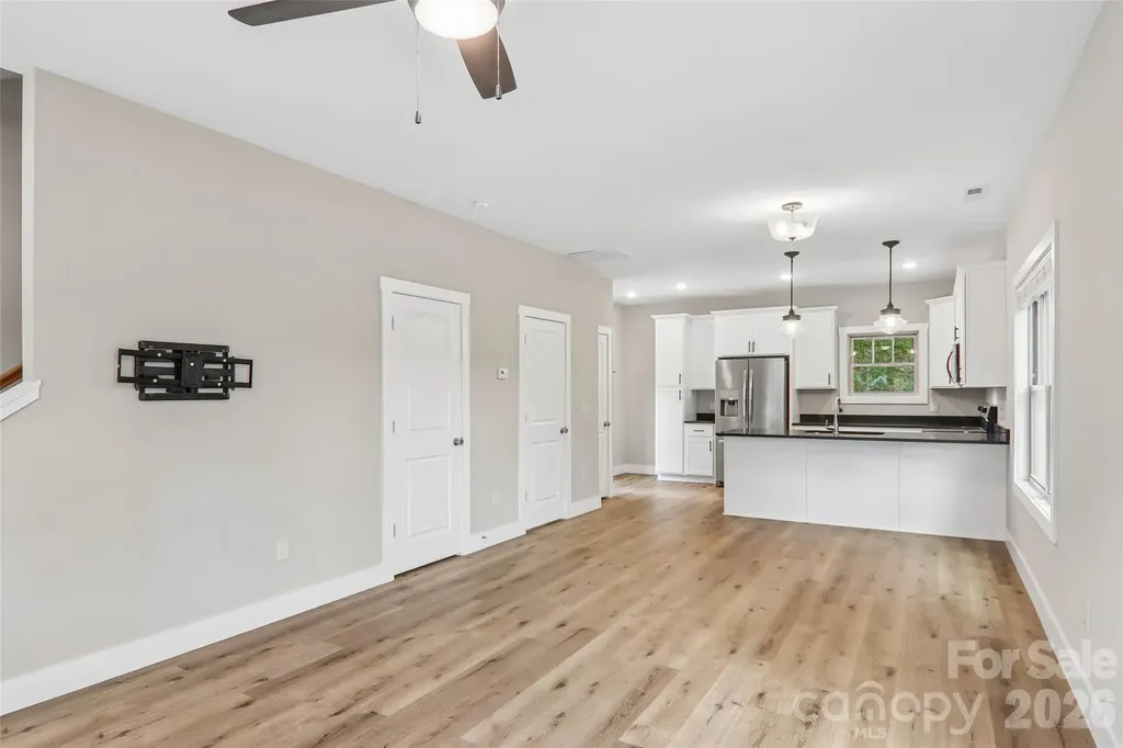 76 Wheeler Road Weaverville NC 28787