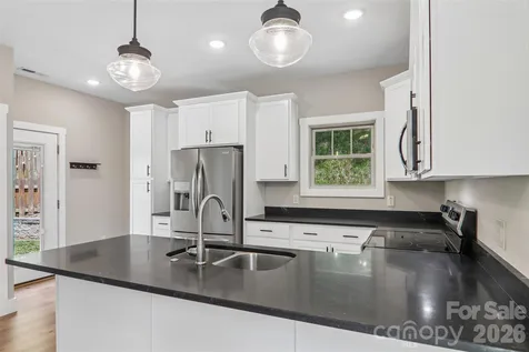 76 Wheeler Road Weaverville NC 28787