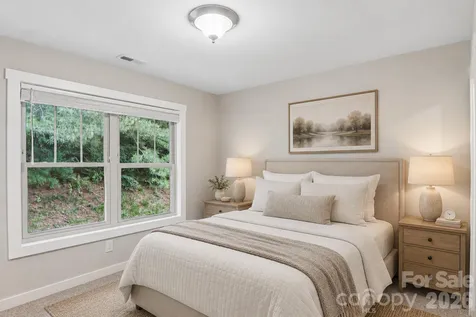 76 Wheeler Road Weaverville NC 28787