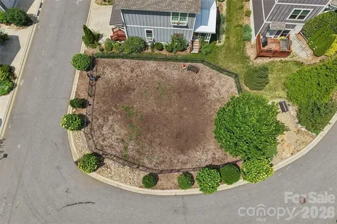 76 Wheeler Road Weaverville NC 28787