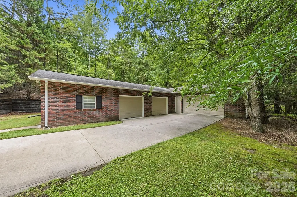 201 Old Bell Road Charlotte NC 28270