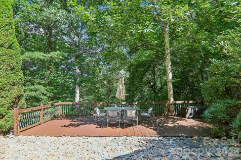 10 Cedar Drive Mills River NC 28759