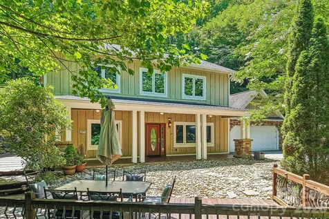 10 Cedar Drive Mills River NC 28759