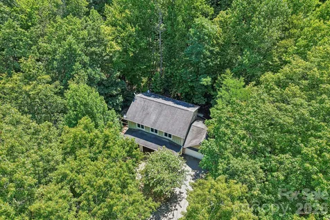10 Cedar Drive Mills River NC 28759