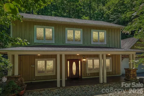 10 Cedar Drive Mills River NC 28759