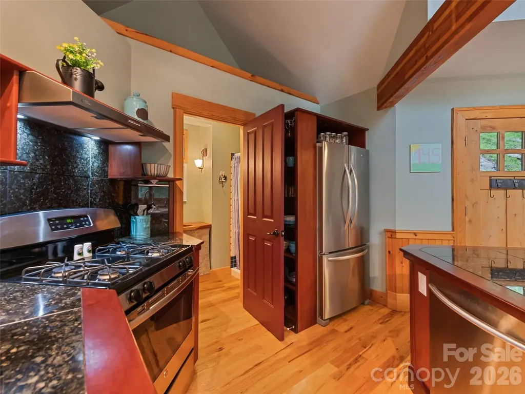 145 Hiaway Trail Clyde NC 28721