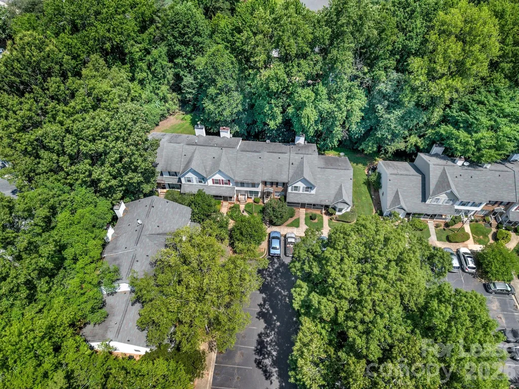 6315 Windsor Gate Lane Charlotte NC 28215