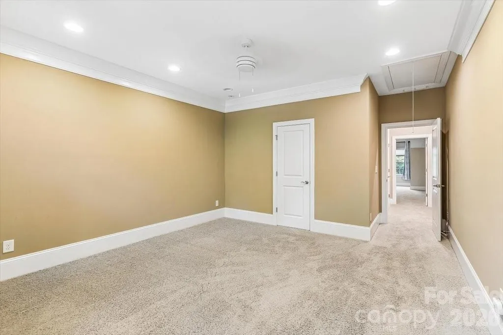 5125 Pansley Drive Charlotte NC 28226