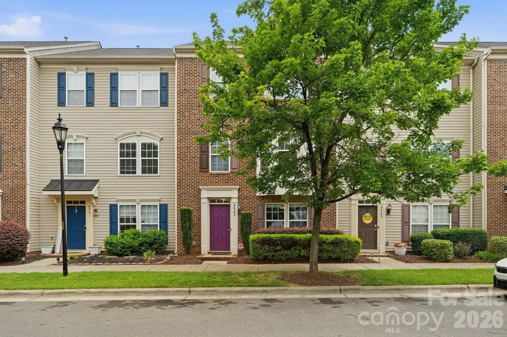 9945 Kings Parade Boulevard Charlotte NC 28273
