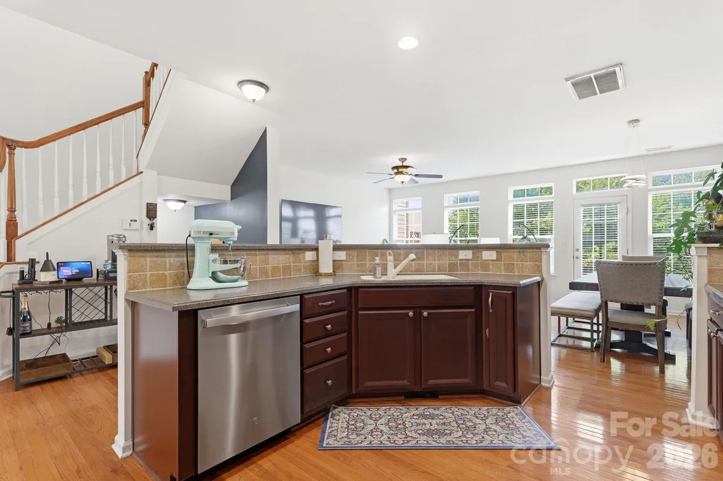 9945 Kings Parade Boulevard Charlotte NC 28273
