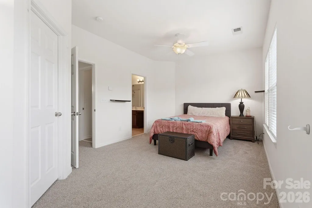 9945 Kings Parade Boulevard Charlotte NC 28273